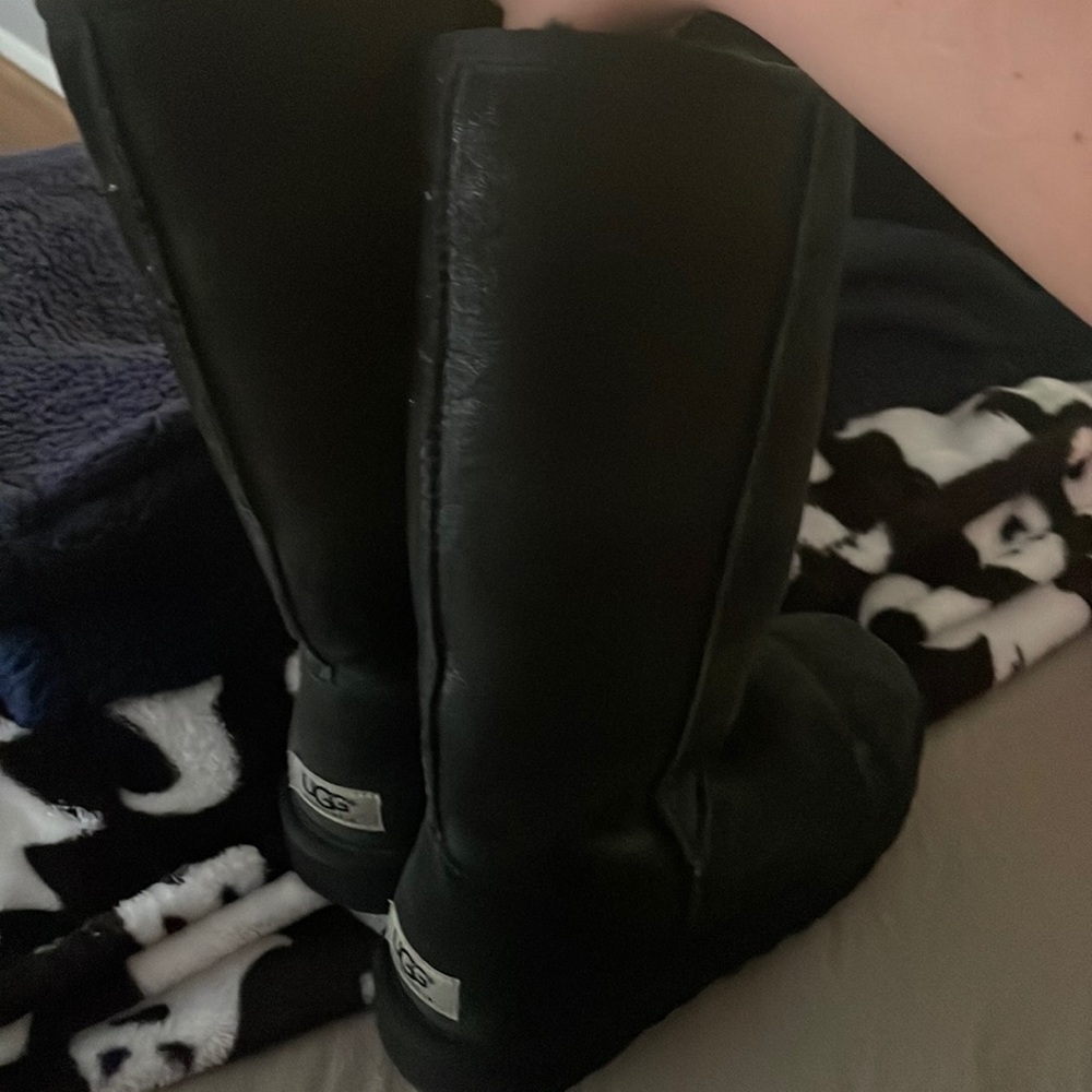 Black Sparkle Uggs